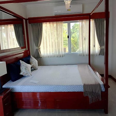 Ocean Breeze Resort Toledo Ngoại thất bức ảnh