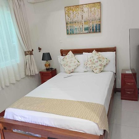 Ocean Breeze Resort Toledo Ngoại thất bức ảnh