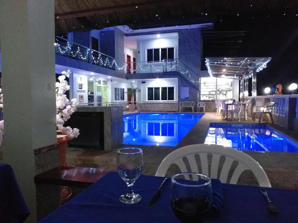 Ocean Breeze Resort Toledo Ngoại thất bức ảnh