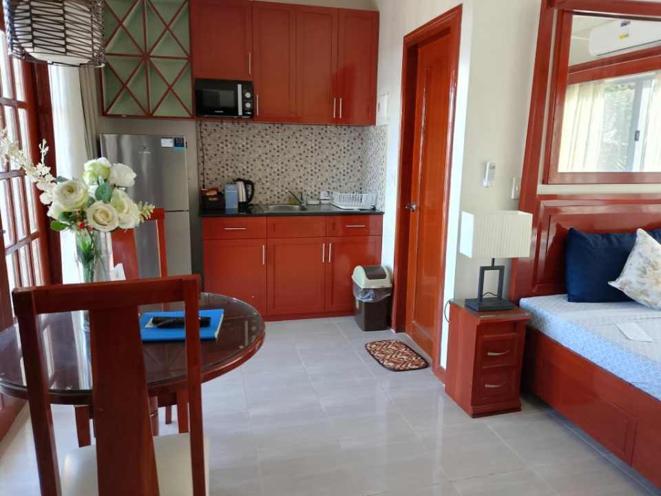 Ocean Breeze Resort Toledo Ngoại thất bức ảnh