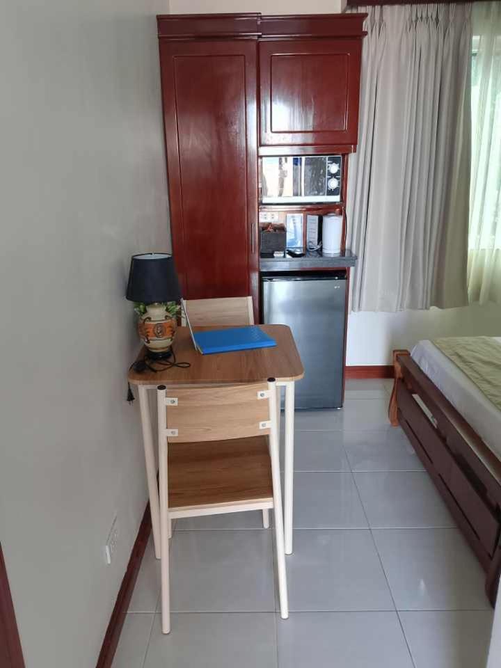 Ocean Breeze Resort Toledo Ngoại thất bức ảnh
